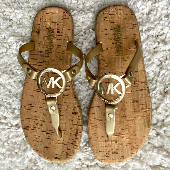 Michael Kors Slides Sandals / Flip Flops. Size 6 - Picture 1 of 9